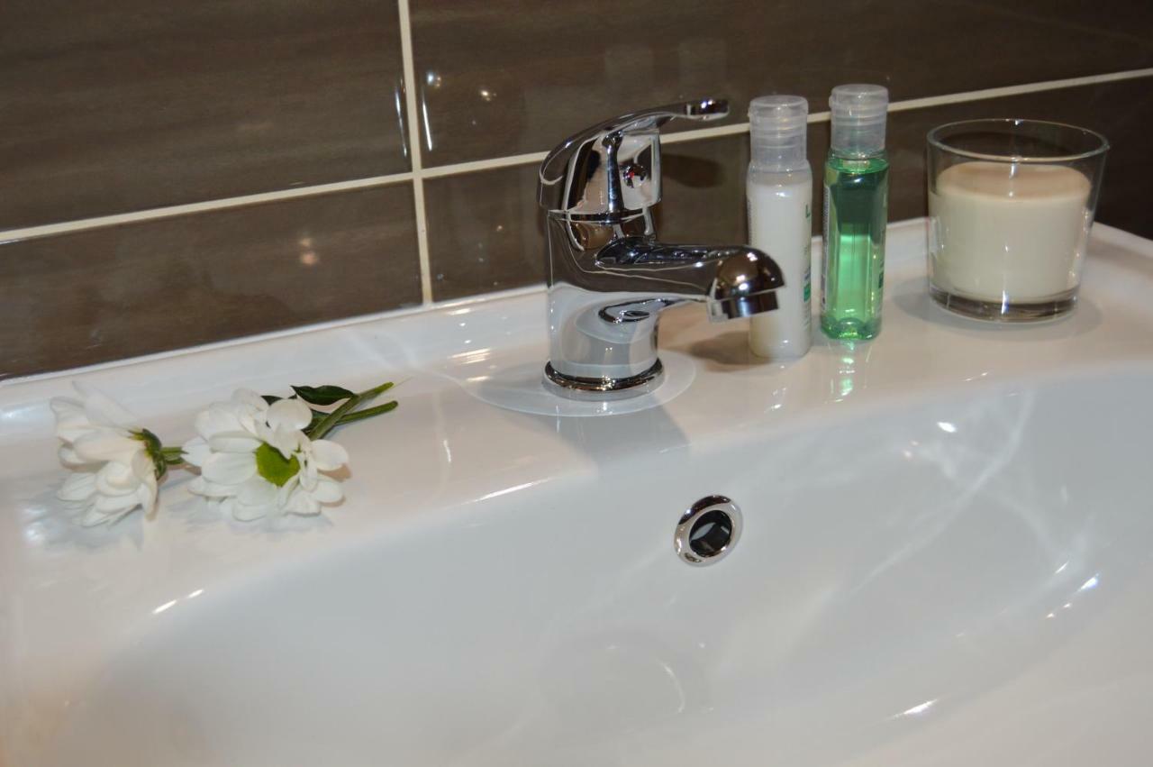 Vila Lipa Novy Bor Ngoại thất bức ảnh